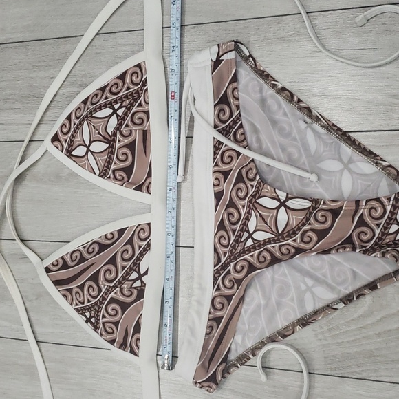 3/$25 Tie back bikini - Picture 3 of 5